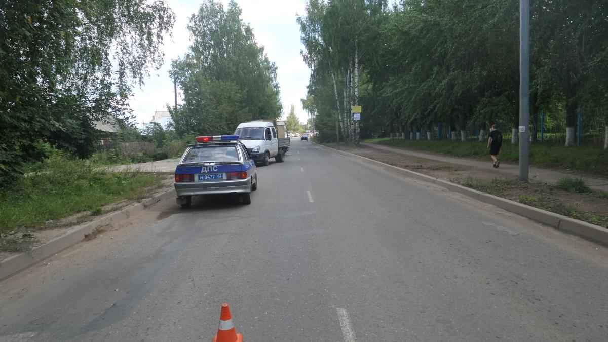 В Кирове грузовая «Газель» сбила двух детей