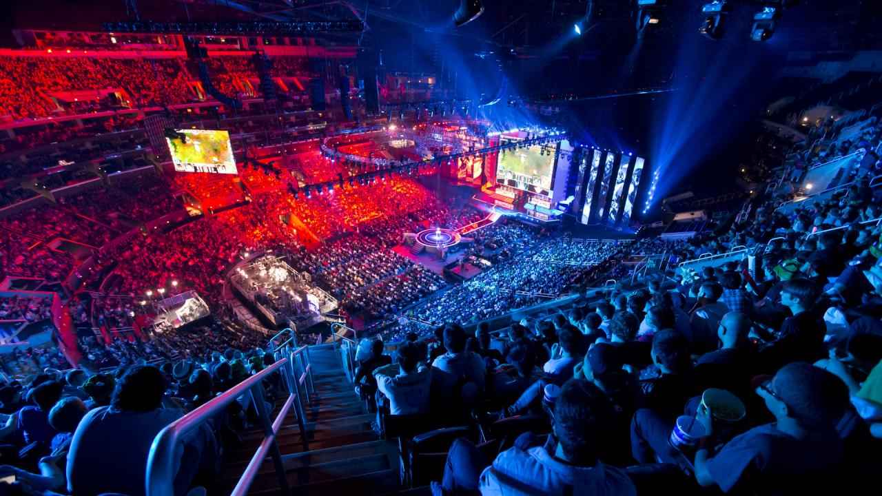 «Дом.ru» и канал 2х2 покажут финал чемпионата мира по игре League of Legends